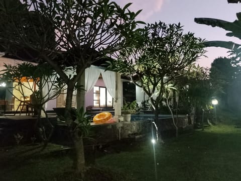 Lovina Villa Cinta Resort in Buleleng