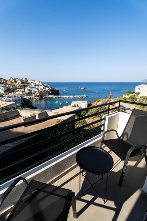 Trinity Suites "by Checkin"  Hotel in Crete