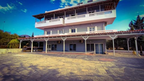 Tarmaros - Families & Groups Hotel in Lasithi