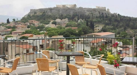 Pella Inn Hostel Hotel in Athens