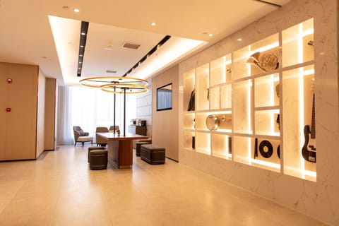 Home Inn Plus Baoding Zhuozhou East Railway Station Hotel in Beijing