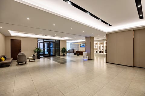 Home Inn Plus Baoding Zhuozhou East Railway Station Hotel in Beijing