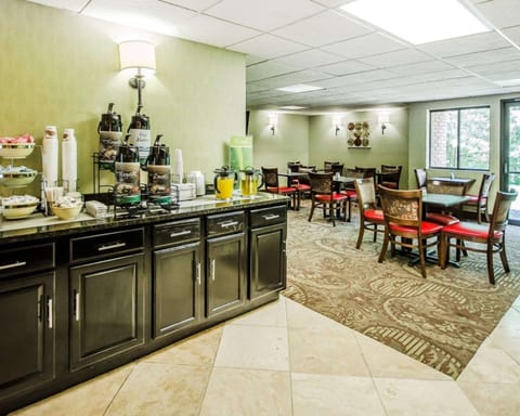 Quality Inn Carrollton Hotel in Indiana