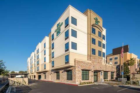 Homewood Suites by Hilton Belmont Hotel in Redwood Shores