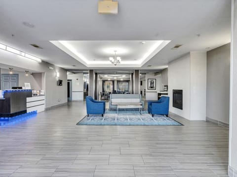 Platinum Inn & Suites Webster Hotel in Webster