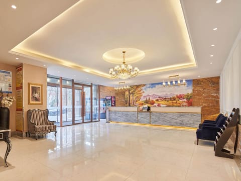Vienna Classic Hotel Zhangjiakou Huailai County Government Bus Terminal Hotel in Beijing