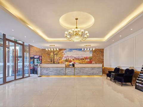 Vienna Classic Hotel Zhangjiakou Huailai County Government Bus Terminal Hotel in Beijing