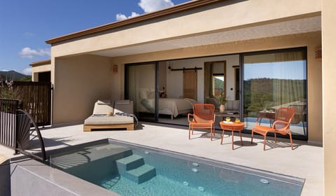 A Cala Hotel in Sari-Solenzara