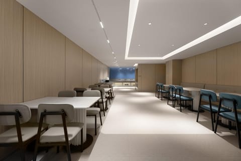 Home Inn Tianjin Wuqing Jingbin Industrial Park Hotel in Tianjin