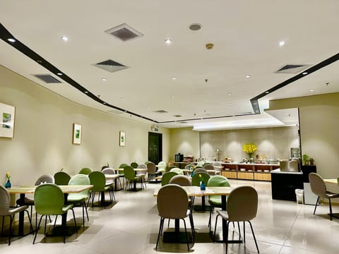 Home Inn Tianjin Wuqing Jingjin Road Oriental Pearl Hotel in Tianjin