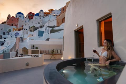 Kyrkos Collection Resort in Oia