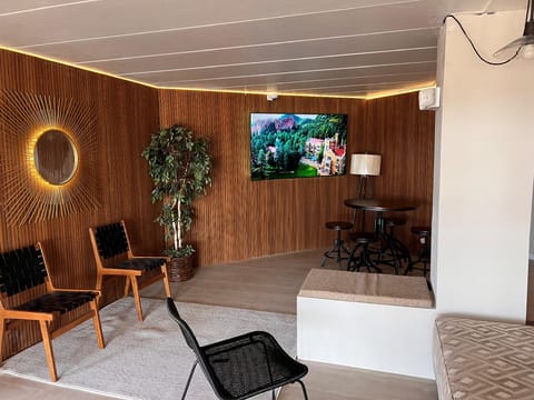 Smartwood Innn Hotel in Wisconsin