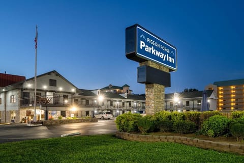 Pigeon Forge Parkway Inn Hotel in Pigeon Forge