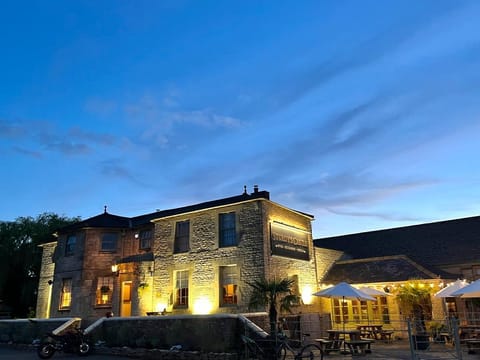 Sturdys Castle Hotel in West Oxfordshire District