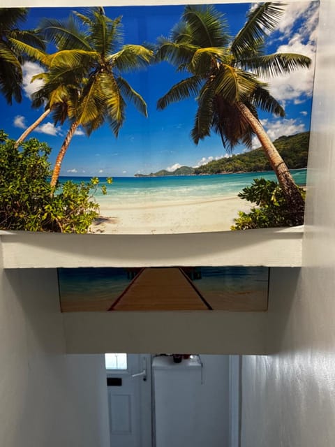 OYO Unique Guestroom - Farnworth, Easy Access to Bolton Hotel in England