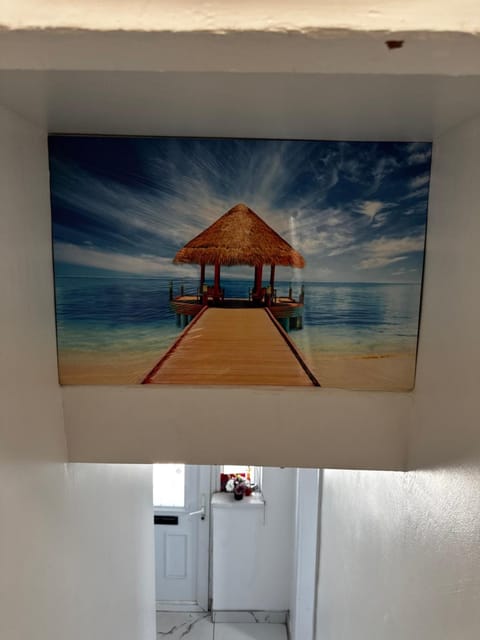 OYO Unique Guestroom - Farnworth, Easy Access to Bolton Hotel in England