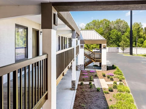 Farragut Inn & Suites Hotel in Farragut