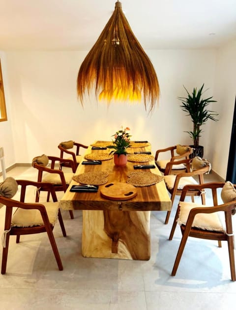 Maison Mahana  Bed and Breakfast in Bonifacio