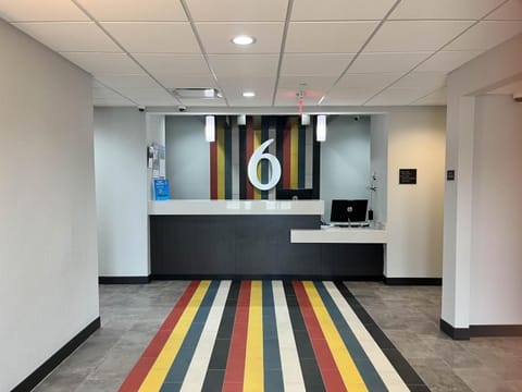 Studio 6 Fort Worth, TX - Lake Worth Hotel in Lake Worth