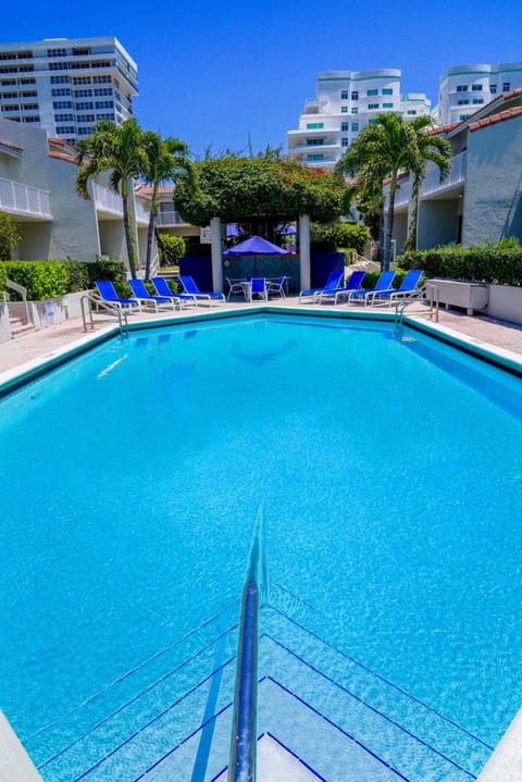 Ventura at Boca Raton Hotel in Deerfield Beach