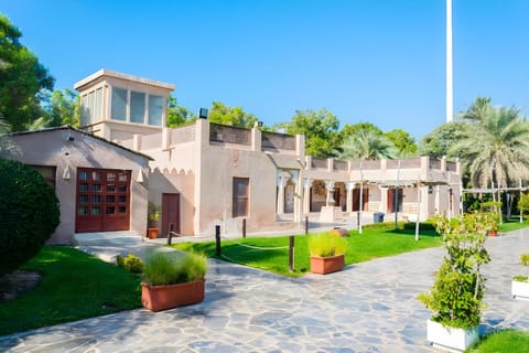 OYO 1558 Belvilla Top Stars Hotel Near Gold Souk Hotel in Abu Dhabi