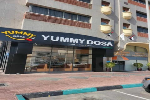 OYO 1558 Belvilla Top Stars Hotel Near Gold Souk Hotel in Abu Dhabi