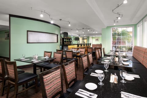 Holiday Inn & Suites San Mateo - SFO By IHG Hotel in San Mateo