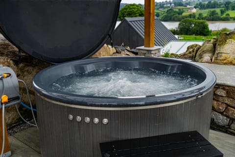 The Village at The Rocks - Luxury Glamping Resort Resort in Northern Ireland