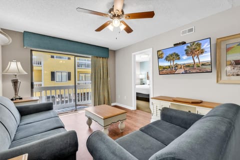 Sandy shores III Hotel in Garden City