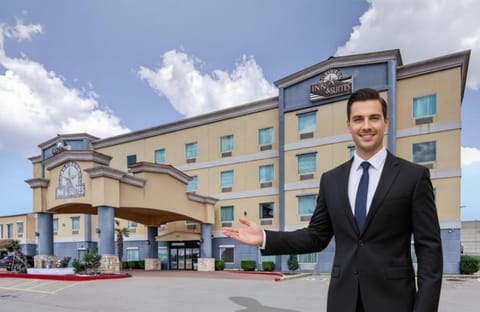 Robinson Inn and Suites Hotel in Waco