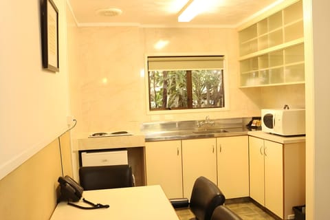 Beetham Park Motel Hotel in Hamilton