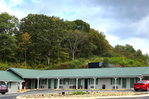 Holiday Motel by Belvilla Cleveland, TN Hotel in Cleveland