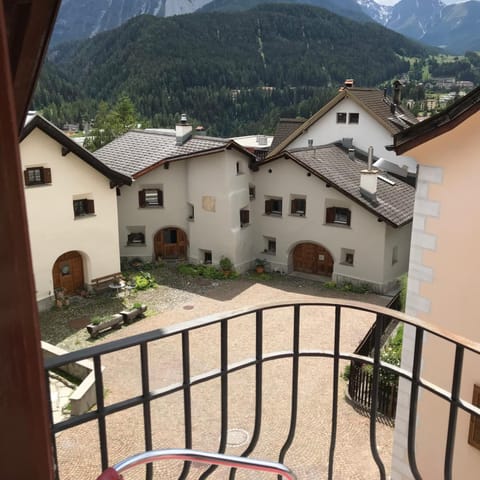 B&B Hotel & Appartements Chasa Valar Hotel in Canton of Grisons