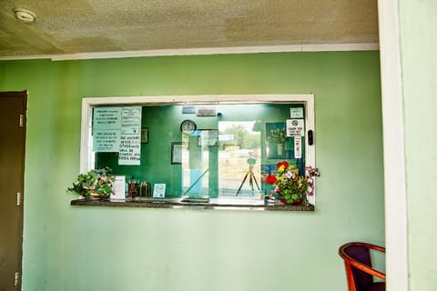 Hospitality Inn Hotel in Selma