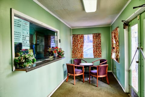 Hospitality Inn Hotel in Selma