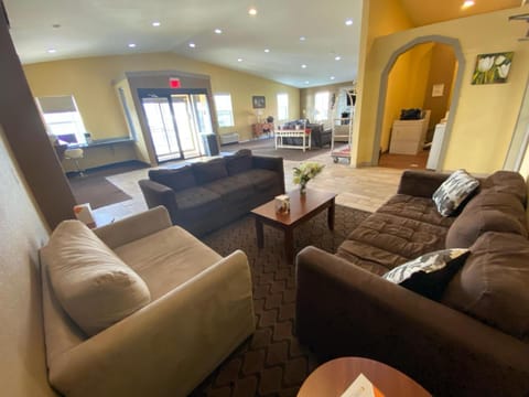 Super 8 by Wyndham Fort Wayne Hotel in Fort Wayne