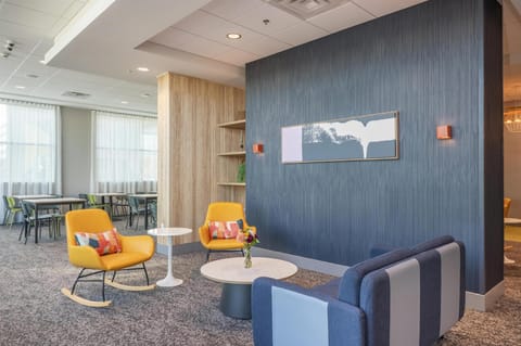 Spark by Hilton Madison Central Hotel in Madison