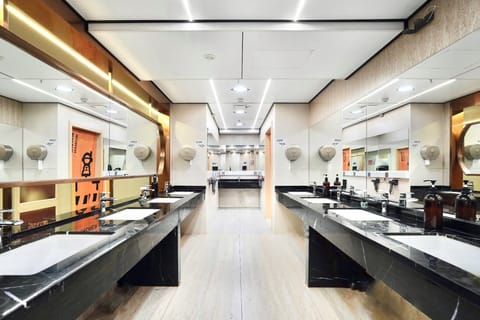 WOHKOON Youth Hotel Beijing South Railway Station Branch & Caoqiao Railway Station Hotel in Beijing