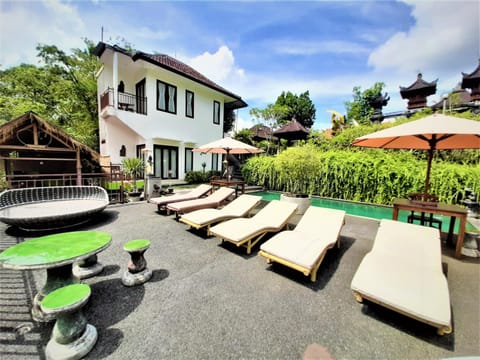 Astana Swaha Villa Resort in Sidemen