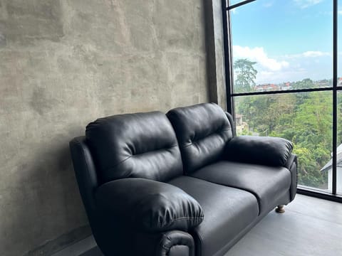 Sky Apartments and Suites Hotel in North Kuta