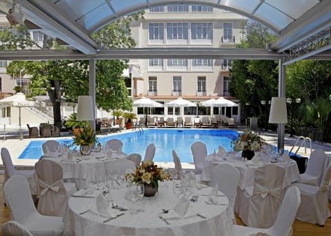 Theoxenia Palace Hotel in North Athens Regional Unit, Greece