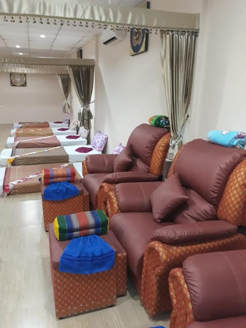 Chill Chill Long Beach Hostel Hostel in Sala Dan