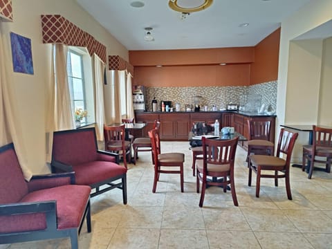 Westwood Inn Extended Stay  Inn in Gonzales