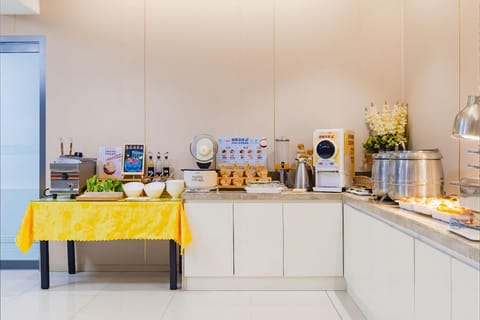 Home Inn Neo Langfang North China Institute of Aerospace Engineering Railway Station Hotel in Tianjin