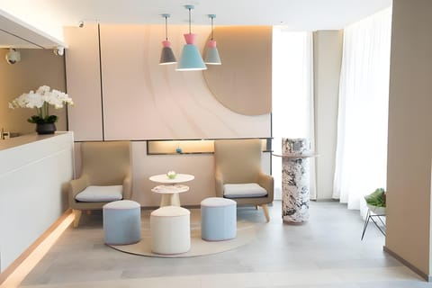 Home Inn Neo Tianjin Jinghai Daqiuzhuang Hotel in Tianjin