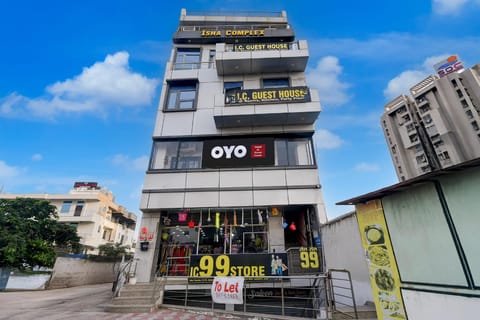 Hotel O IC Guest House Bhankrota Bus Stop Hotel in Jaipur