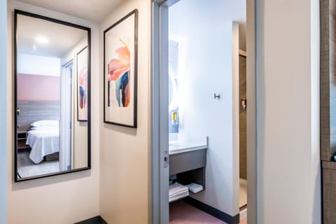 Rolo Beach Hotel Hotel in Fort Lauderdale