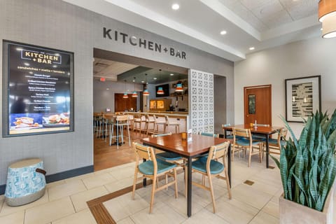 Drury Plaza Hotel Phoenix Tempe Hotel in Tempe