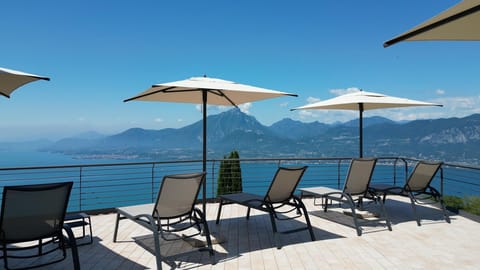 Hotel Laguna Hotel in San Zeno di Montagna