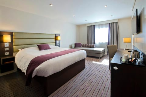 Amenity (Guest room)